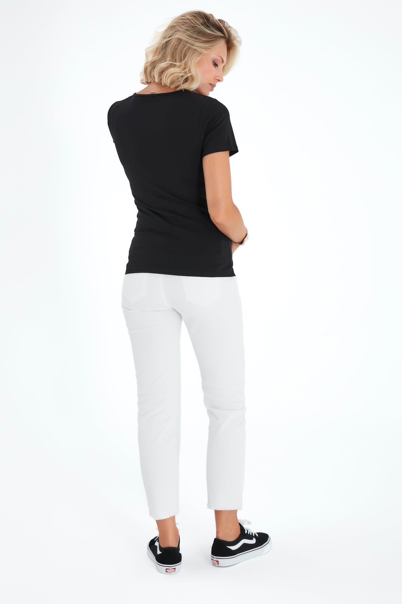 Swipe Up Basic Maternity/Nursing T-shirt Pack (1 Black + 1 White)